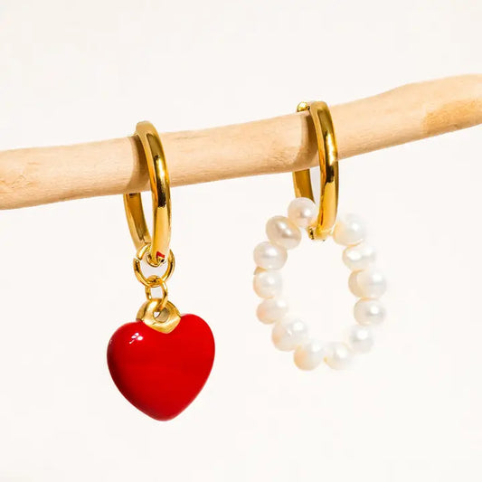 Mismatch Heart Pearl Earring