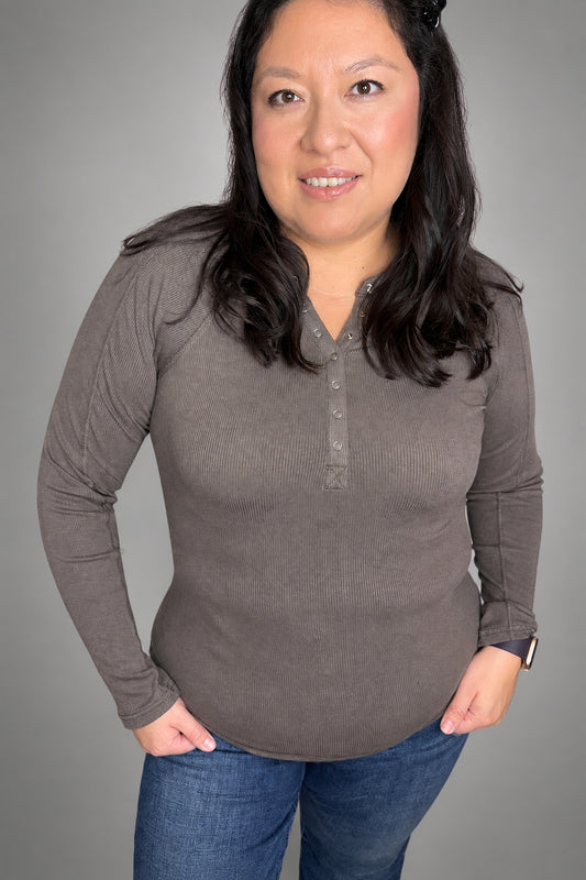 Sierra Ribbed Henley