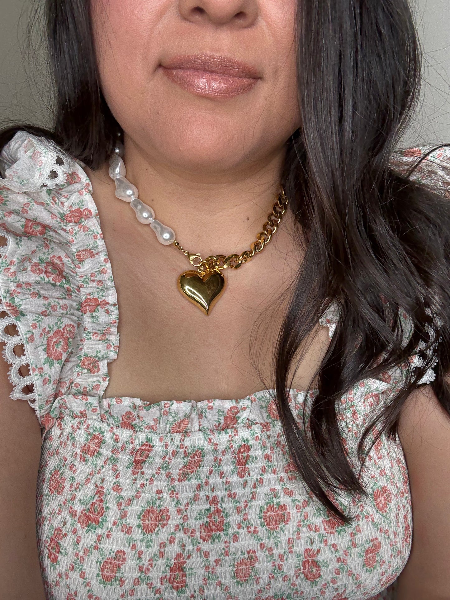 Chunky Chain/ Pearl Heart Necklace