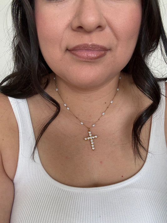 Remi Cross Necklace